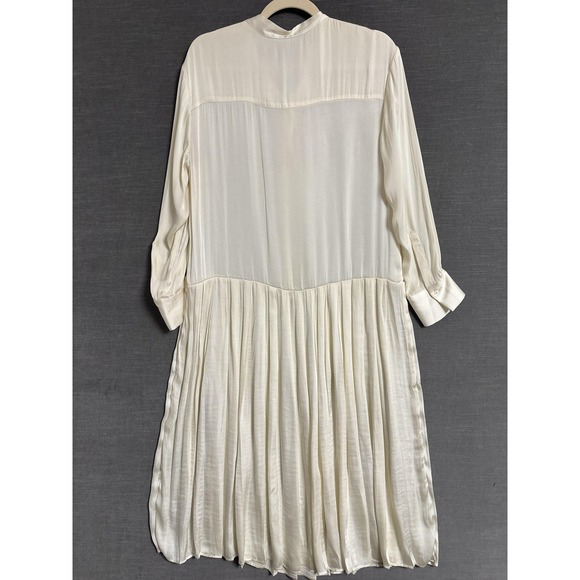 Banana Republic Dress S Cream Pleated Drop Waist Silky Lightweight Minimalist - Picture 2 of 12